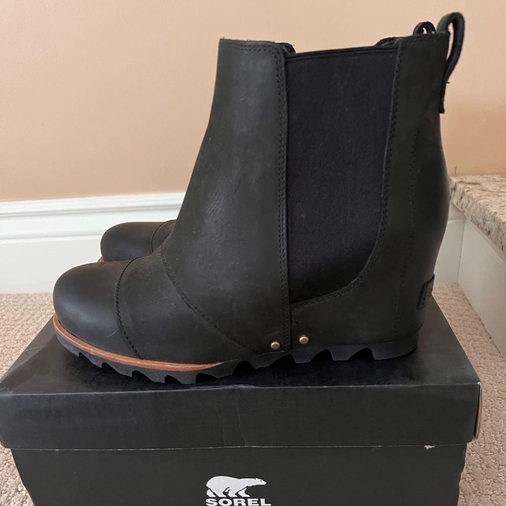 Sorel Women’s Lea Wedge Size 8